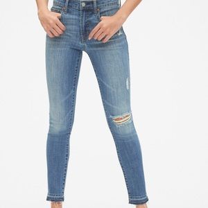 True Skinny Ankle Jeans With Distressed Detail